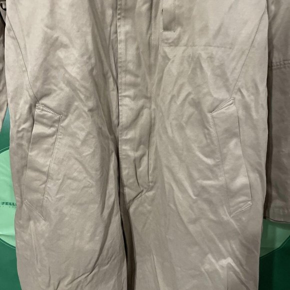 DKNY Women's mid-thigh/knee length button front TRENCH COAT in TAUPE sz MED-GUC - Picture 7 of 10